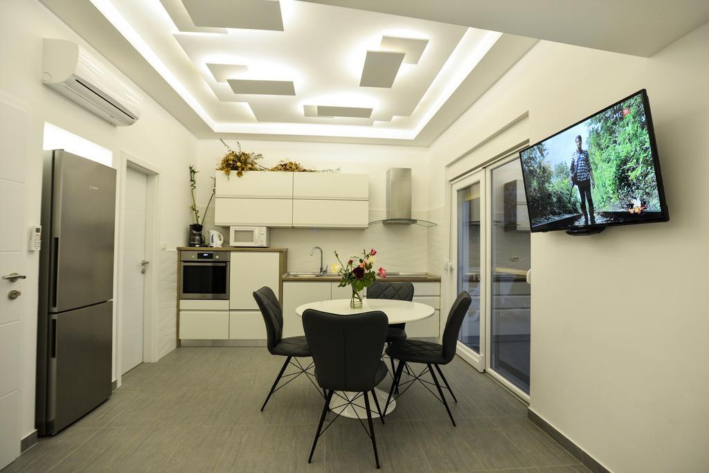 Villa Benelux ซาดาร์ ภายนอก รูปภาพ